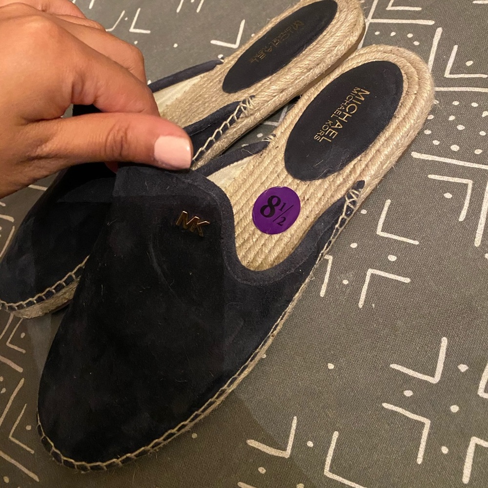 Michael kors shoes - Picture 3 of 7